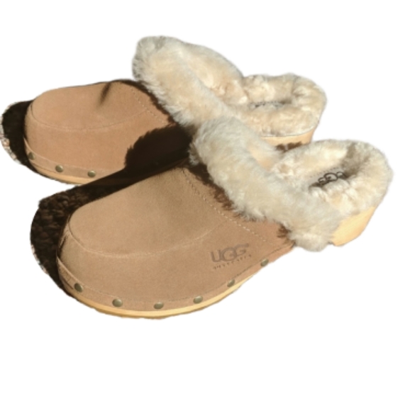 UGG Shoes - UGG Fur Lined Clogs